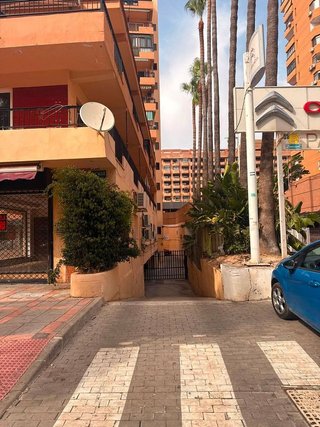 Garaje en venta en Zona Puerto Deportivo en Fuengirola