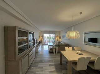 Piso en alquiler en Puerto Banús en Marbella