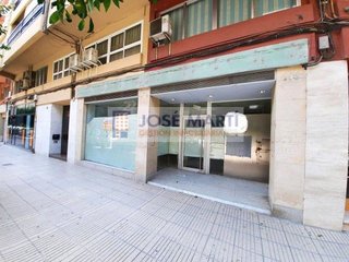 Local comercial en alquiler en Ayuntamiento - Centro en Alzira