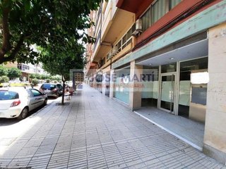 Local comercial en alquiler en Ayuntamiento - Centro en Alzira