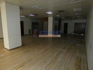 Local comercial en alquiler en Ayuntamiento - Centro en Alzira