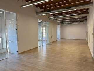 Oficina en alquiler en La Dreta de l'Eixample en Barcelona