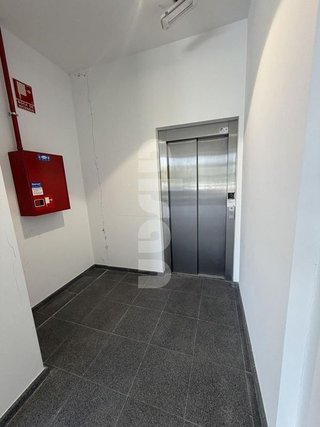 Oficina en alquiler en Lavadores en Vigo
