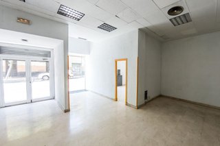Local comercial en alquiler en La Jota en Zaragoza