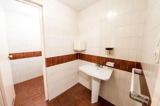 Local comercial en alquiler en La Jota en Zaragoza