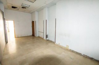 Local comercial en alquiler en La Jota en Zaragoza
