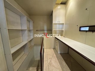 Local comercial en alquiler en Centro en Gijón