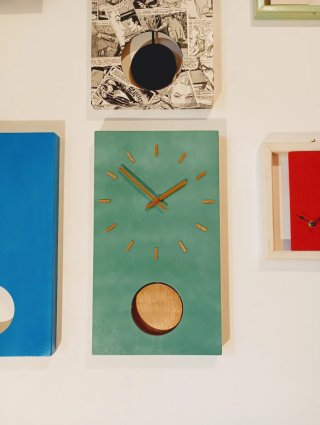 Orologio da parete pendolo da muro salvia e oro