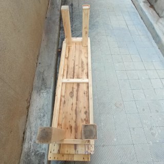 Dos Bancos rusticos de madera maciza