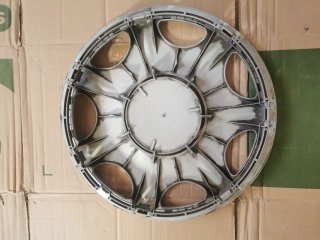 Tapacubo Mercedes-Benz plateado (set 1)