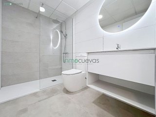Casa adosada en venta en Urb. El Palmeral en Mojácar