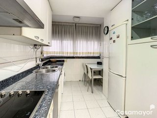 Piso en alquiler en Ensanche - Diputación en Alicante