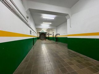 Local comercial en alquiler en Plaça Catalunya en Manresa