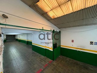 Local comercial en alquiler en Plaça Catalunya en Manresa