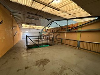 Local comercial en alquiler en Plaça Catalunya en Manresa