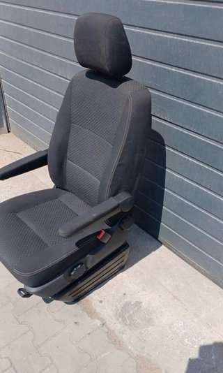 Asientos giratorios Vw Multivan T6 Kutamo