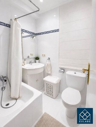 Piso en alquiler en Amara - Berri en San Sebastián-Donostia