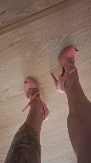 Zapato Pomares Vazquez charol rosa plataforma