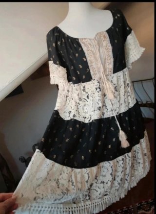 Vestito donna pizzo e stampa floreale