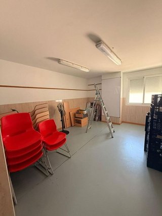Local comercial en alquiler en La Granja-La Colina-Los Pastores en Algeciras