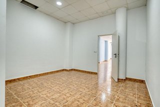 Local comercial en alquiler en Playa del Cura en Torrevieja