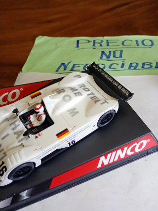 Coche Scalextric Ninco BMW V12 LMR Artacar