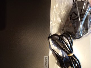 Portátil Lenovo V15 G4 IRU con garantía