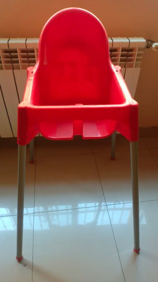 Trona de niño roja IKEA