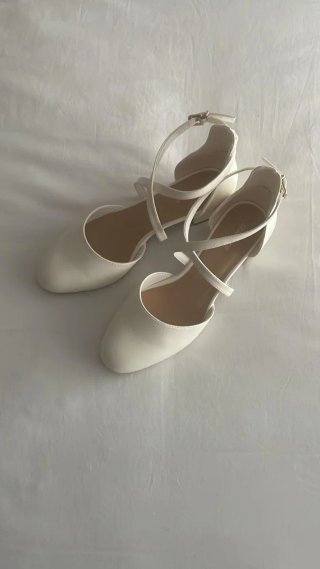 Sandalias de vestir blancas tejidas 37