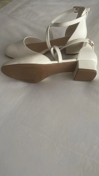 Sandalias de vestir blancas tejidas 37