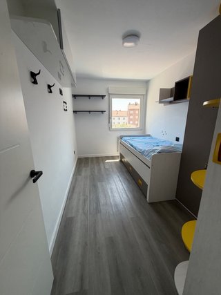 Piso para eclipse semana entera en Burgos