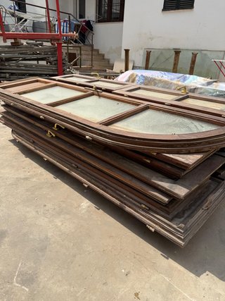 Lote puertas madera antiguas con cristal