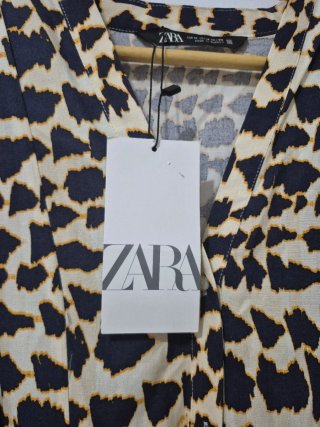 Vestito Zara con stampa appariscente