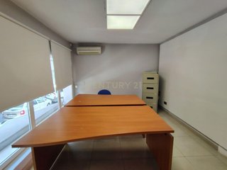 Oficina en alquiler en Los Ángeles en Alicante