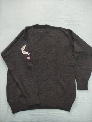 Jersey Fred Perry Gris con Bandera UK