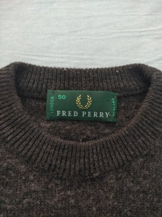 Jersey Fred Perry Gris con Bandera UK