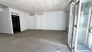 Local comercial en alquiler en Les Clotes en Vilafranca del Penedès