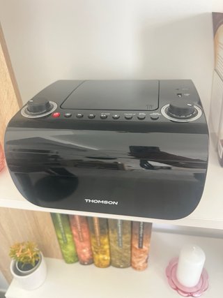 Equipo de Música Thomson + 27 CDs