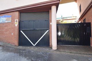 Garaje en alquiler en Bola de Oro - Serrallo en Granada