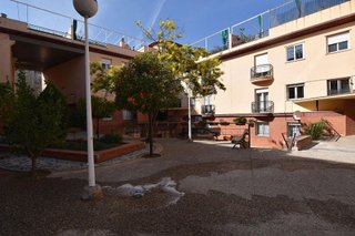 Garaje en alquiler en Bola de Oro - Serrallo en Granada