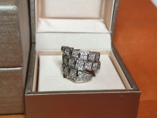 Anillo Bvlgary
