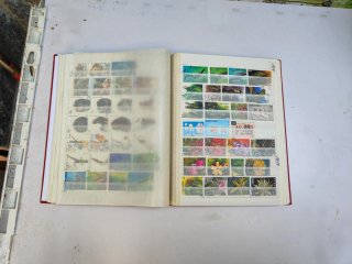 Volume Francobolli 90 Tanzania