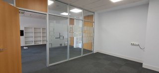Oficina en venta en Colores - Entreparques en Sevilla