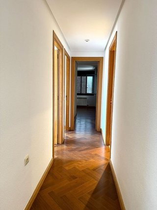 Piso en alquiler en Huerta del Rey en Valladolid