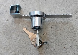 Cerradura AGA para puerta corredera de cristal