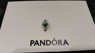 Charm Pandora Niño Plata