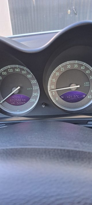 Mercedes-Benz  SL 500