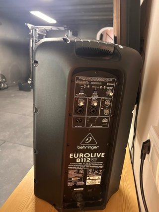 Altavoz Behringer Eurolive B112W Negro