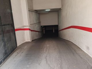 Garaje en alquiler en Huerta de la Reina - Trassierra en Córdoba