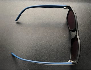 Gafas de sol negras mate para niño